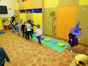 Cvičení zdravá dětská noha ve školce